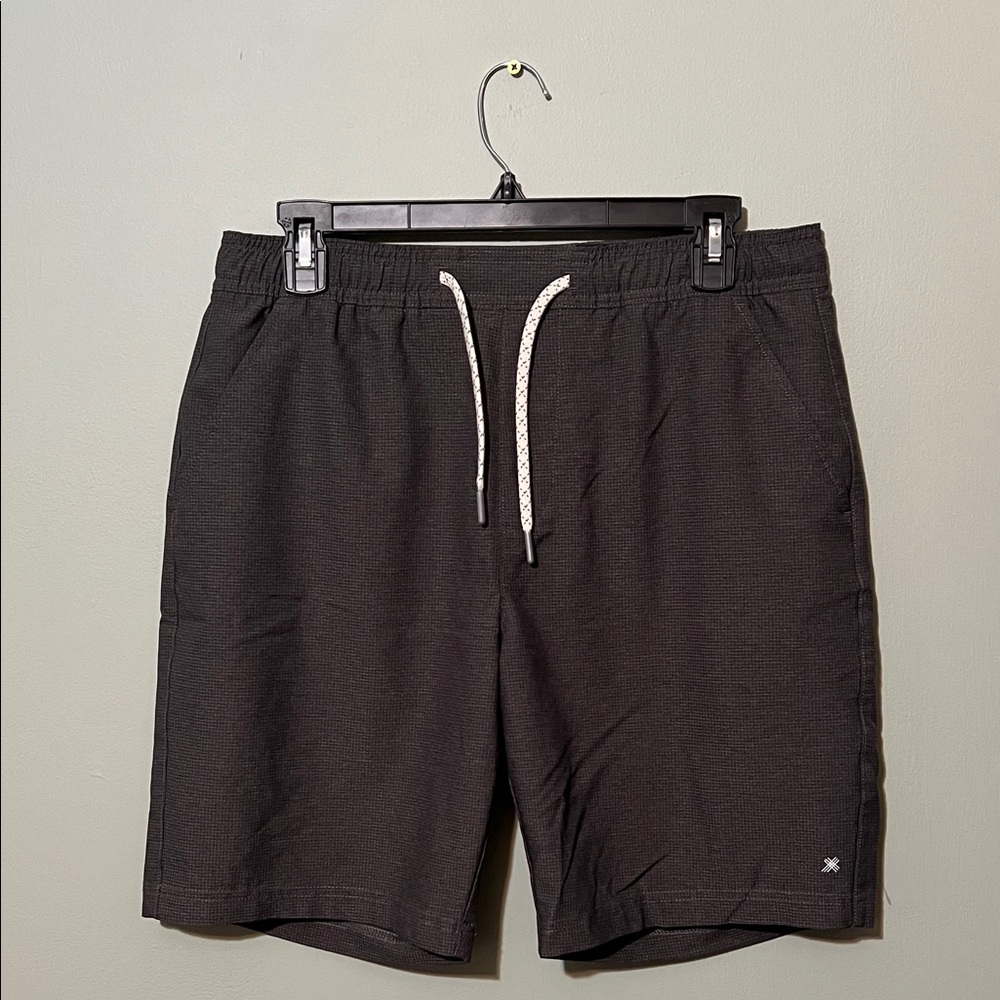 Kenneth Cole Black Athletic Shorts Men’s